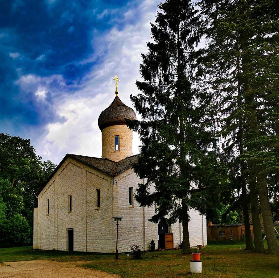 St. Georg Kloster Milmersdorf Ngoại thất bức ảnh